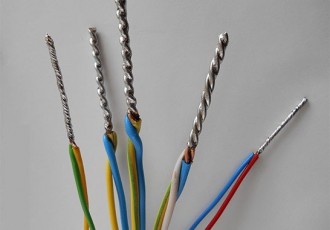 Фотография №6, Как лучше соединять провода: клемма или скрутка?