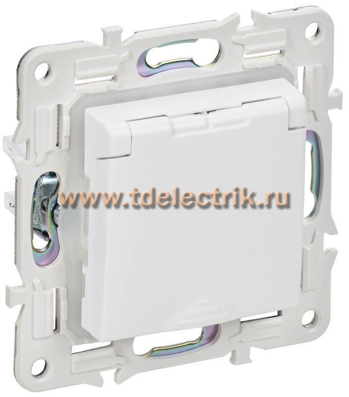Фотография №1, SKANDY Розетка з/к/ш кр. 16А IP44 SK-R11W арк. бел. IEK