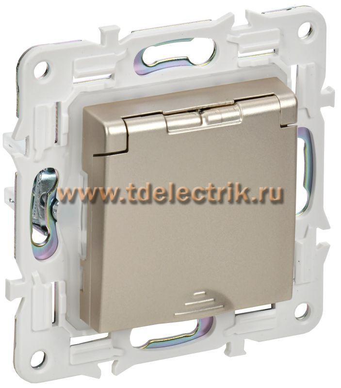Фотография №1, SKANDY Розетка з/к/ш кр. 16А IP44 SK-R11Sh шамп. IEK