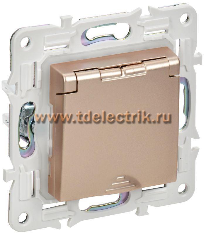 Фотография №1, SKANDY Розетка з/к/ш кр. 16А IP44 SK-R11Sa песоч. IEK